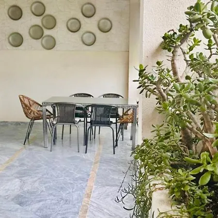 公寓 Charming Penthouse Next To Puerto Banus