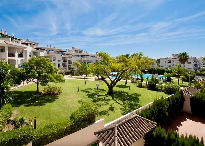 Charming Penthouse Next To Puerto Banus 公寓 马尔韦利亚