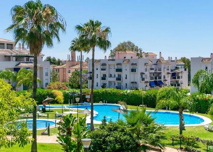 公寓 Charming Penthouse Next To Puerto Banus 马尔韦利亚