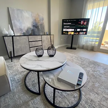 Charming Penthouse Next To Puerto Banus Apartman *