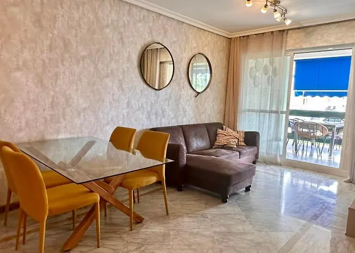 Charming Penthouse Next To Puerto Banus Apartmán *